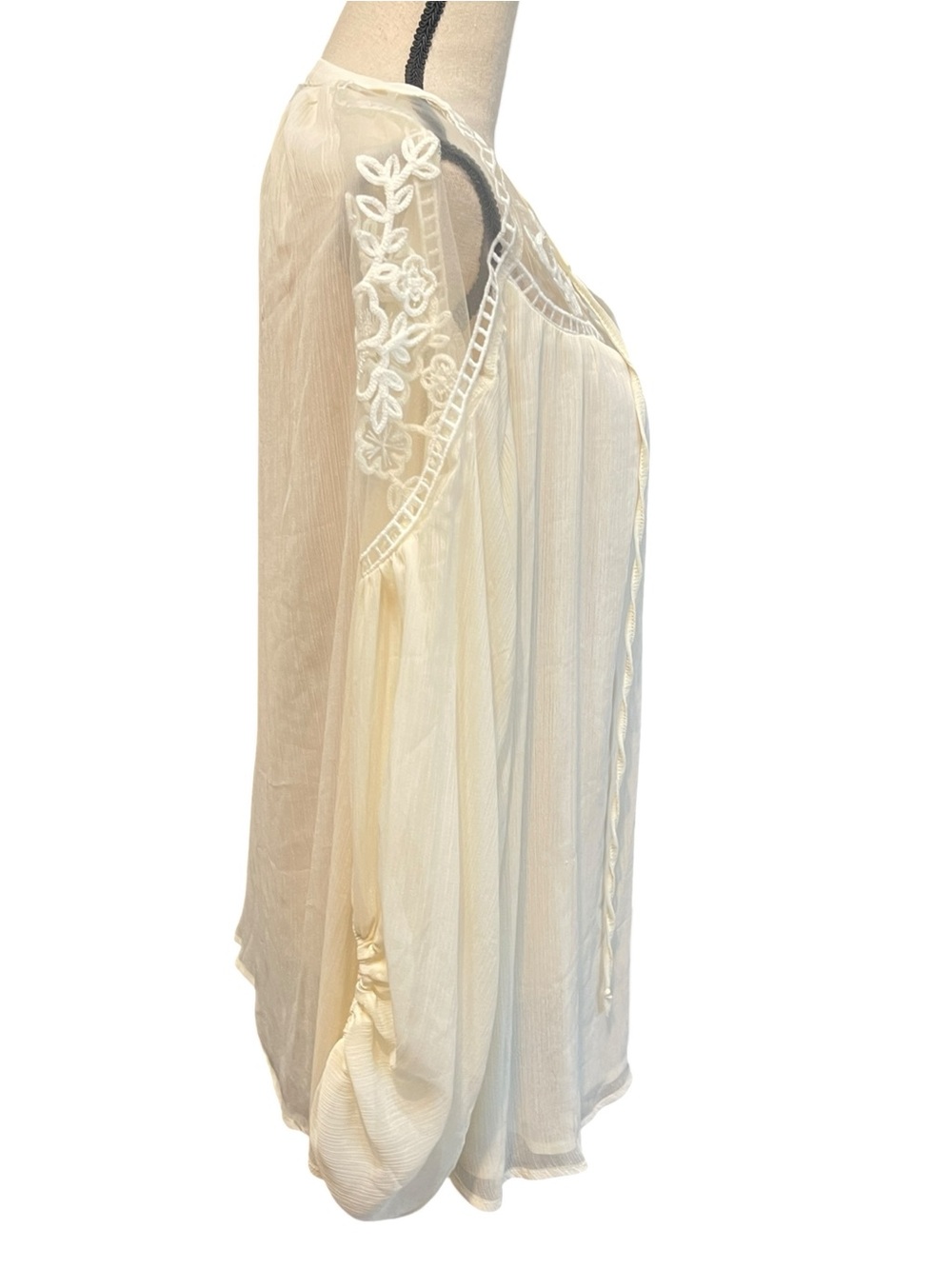 Hayden Los Angeles Sheer White Bohemian Lace Long Sleeve Peasant Blouse Top L - Picture 6 of 13
